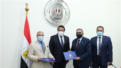 وزير التعليم العالي يشهد توقيع بروتوكولي تعاون بين جامعتي طنطا والجلالة (صور)