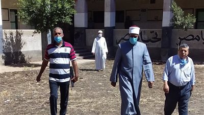 وفد من مشيخة الأزهر يتفقد امتحانات الثانوية الأزهرية بكفر الشيخ