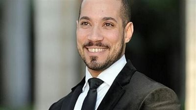 بعد تعليقه حول القضية.. فتيات يؤيدن عبدالله رشدي بشأن 