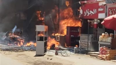 ننشر أسماء المصابين في حريق اندلع بـ6 محال تجارية بالمنيا