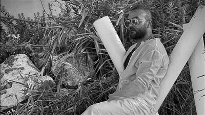 تامر عاشور ينتهي من تسجيل أغنية 