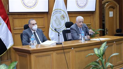 وزير التعليم لأولياء الأمور: الرئيس السيسي يولي اهتمامًا بمدارس النيل ورفع جودتها