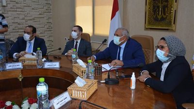  الوادي الجديد تستقبل وفد محافظتي المنوفية وكفر الشيخ لمناقشة مشروع الجذب السكاني