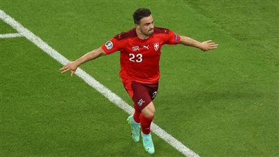 شاكيري: سأحاول تقديم كل شيء أمام فرنسا 