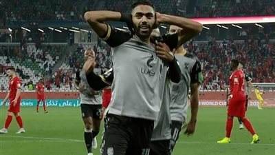 حسين الشحات يحتفل بعيد ميلاده الـ29 