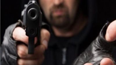 السجن 5 سنوات للمتهمين بسرقة مندوب مبيعات في 