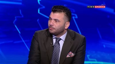 عماد متعب يُعلق على دعم لاعبي الأهلي له خلال المران