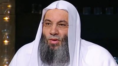 بلاغ يطالب بوضع محمد حسان على قوائم الكيانات الإرهابية ومنعه من السفر