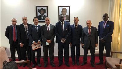 وزير الري يلتقي النائب الأول لرئيس جنوب السودان