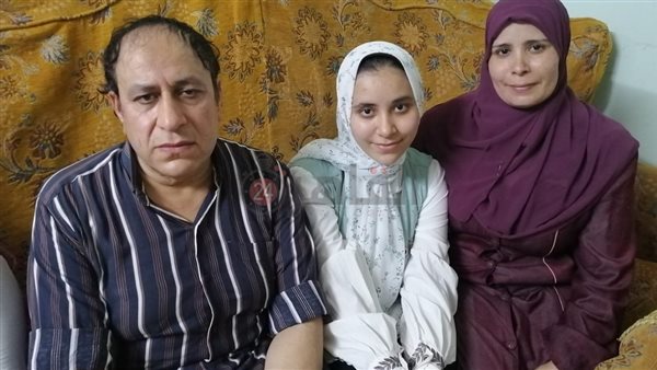 اسرة الطالبة مي محمد