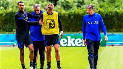استبعاد مهاجم منتخب هولندا من يورو بسبب الإصابة