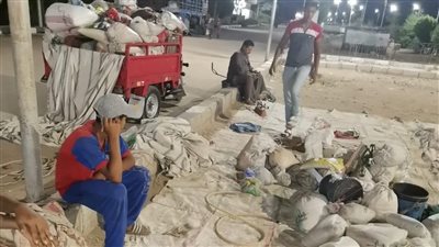 فض تجمع عشوائي خلال حملة بالبياضية في الأقصر