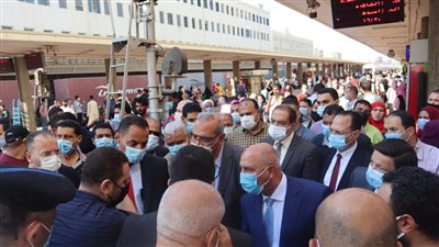 وزير النقل: تصعيد كوادر شابة في المناصب القيادية بالسكة الحديد