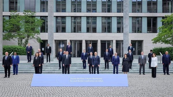 صورة جماعية للمشاركين