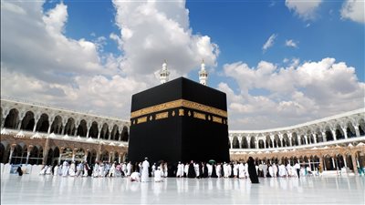 السعودية تعلن إتاحة التصاريح للراغبين في العمل بموسم الحج العام الحالي