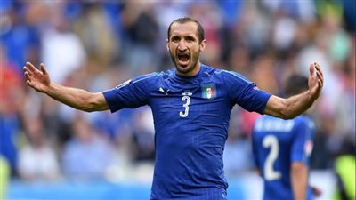 كيليني يكسر رقم بوفون التاريخي كأكبر قائد في نهائي يورو 2020