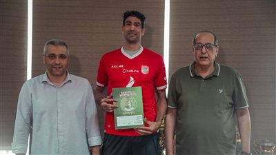 الأهلي يعلن تجديد عقد عبد الحليم عبو مع 