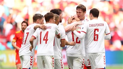 كاسبر ولبيرج يسجل أول هدف له مع الدنمارك في بطولة كبرى