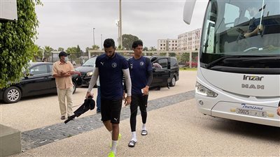 بيراميدز يصل ملعب محمد الخامس لخوض مرانه الأخير قبل مواجهة الرجاء 