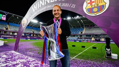 رحيل مدرب برشلونة للسيدات بعد موسم تاريخي