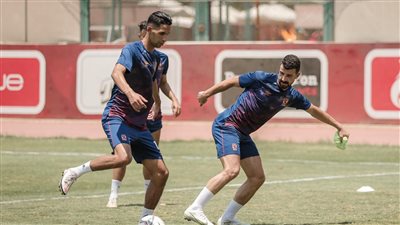 تقسيمة قوية للاعبي الأهلي في المران الصباحي