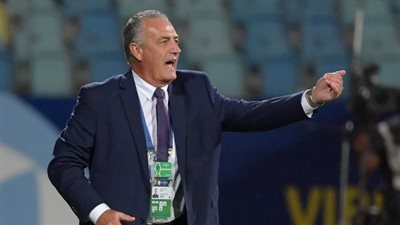 مدرب الإكوادور يعلق على التعادل مع البرازيل في كوبا أمريكا ويمتدح تيتي