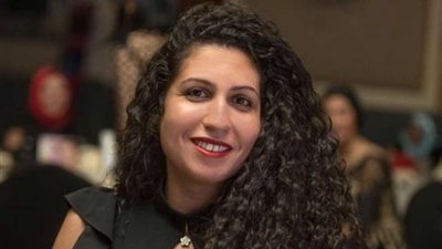 مصممة أزياء 