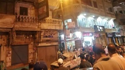 4 قرارات لنيابة الإسكندرية في واقعة انهيار شرفة عقار بالجمرك