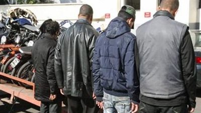 التحقيق مع تشكيل عصابي تخصص في سرقة الهواتف المحمولة والدرجات النارية بالسلام