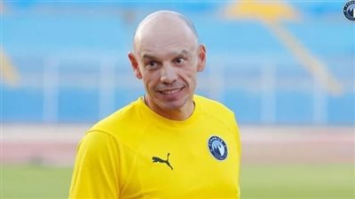 3 أوراق رابحة يعتمد عليها مدرب بيراميدز للفوز على الأهلي