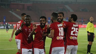 مدرب كايزر تشيفز السابق: حظوظ الأهلي أكبر في التتويج باللقب الإفريقي 