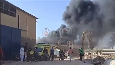 ننشر أول صور حريق مخزن تكييفات بالقاهرة