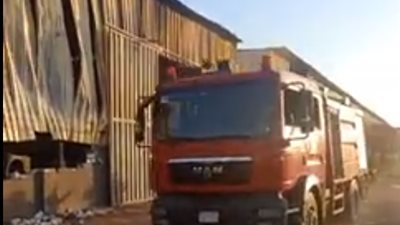 20 صورة ترصد حريق مخزن تكييفات بمؤسسة الزكاة بالمرج