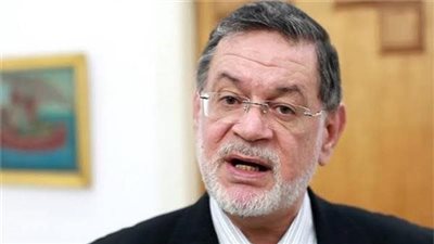 ثروت الخرباوي يعلن تعرضه لأزمة صحية ودخوله المستشفى 