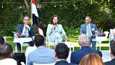وزيرة التخطيط: مصر بوابة توزيع لقاحات كورونا إلى إفريقيا