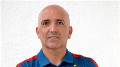 مدرب إسبانيا للشباب: المنتخب الأول يستحق الـ