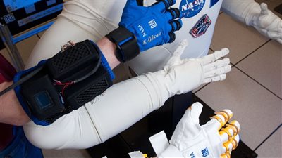 الذراع الروبوتي يستعد للانطلاق إلى الفضاء يوليو الجاري