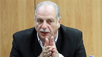 من هو رجل الأعمال المقبوض عليه في التجمع الخامس لتنفيذ 124 حكم قضائي عليه؟