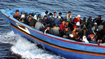 إنقاذ 47 مهاجرًا غير شرعي في سواحل تونس ضمنهم 13 مصريا