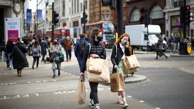 الأعلى منذ يناير.. بريطانيا تتجاوز 32 ألف إصابة بفيروس كورونا