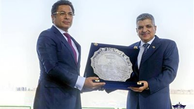 الفريق أسامة ربيع لخالد أبو بكر بعد تسوية قضية 