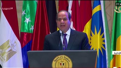 السيسي: هناك فرصة تاريخية لطرح الصورة الصحيحة حول وضع المرأة في الإسلام 