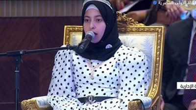 الزهراء لايق: أتمنى لقاء شيخ الأزهر والالتحاق بكلية الصيدلة (فيديو)