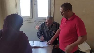 إحالة 29 موظفًا وطبيبا إلى التحقيق في المنيا
