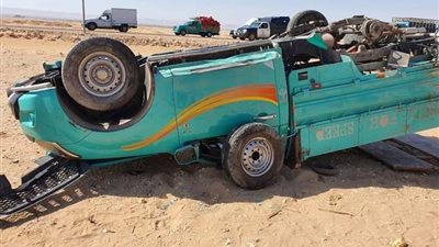 إصابة 6 أشخاص في حادث انقلاب سيارة نصف نقل بكفر الشيخ