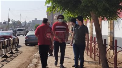 انتهاء امتحان الجبر والهندسة الفراغية لطلاب 