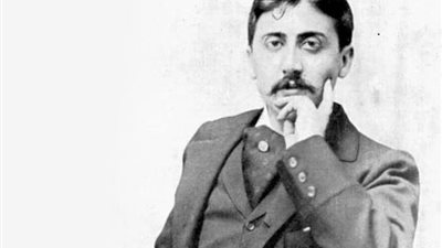 10 معلومات عن الروائي الفرنسي مارسيل بروست في ذكرى ميلاده