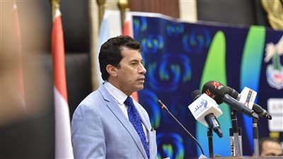 وزارة الرياضة تطالب 