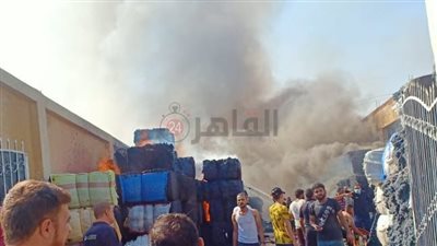 نشوب حريق في مصنع منسوجات بالعاشر من رمضان (صور وفيديو)