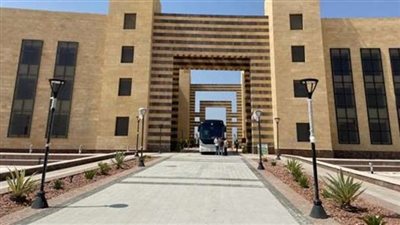 رئيس جامعة المنصورة الجديدة يكشف رسوم اختبارات القبول بالجامعات الأهلية 